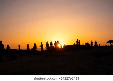 Atardecer y noches en la playa